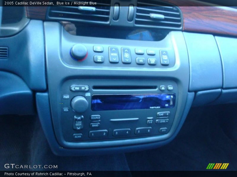 Blue Ice / Midnight Blue 2005 Cadillac DeVille Sedan