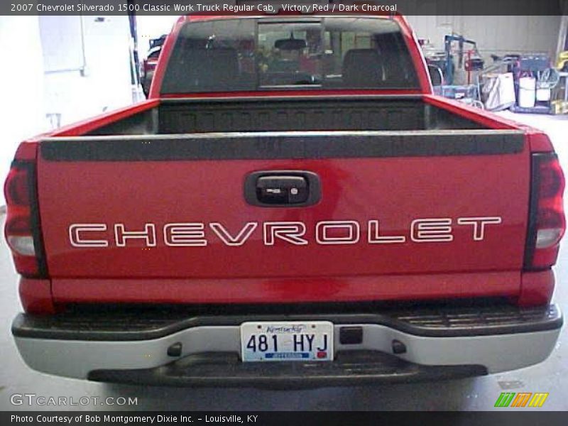 Victory Red / Dark Charcoal 2007 Chevrolet Silverado 1500 Classic Work Truck Regular Cab