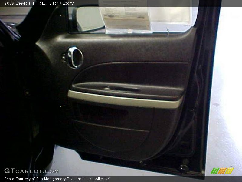 Black / Ebony 2009 Chevrolet HHR LS