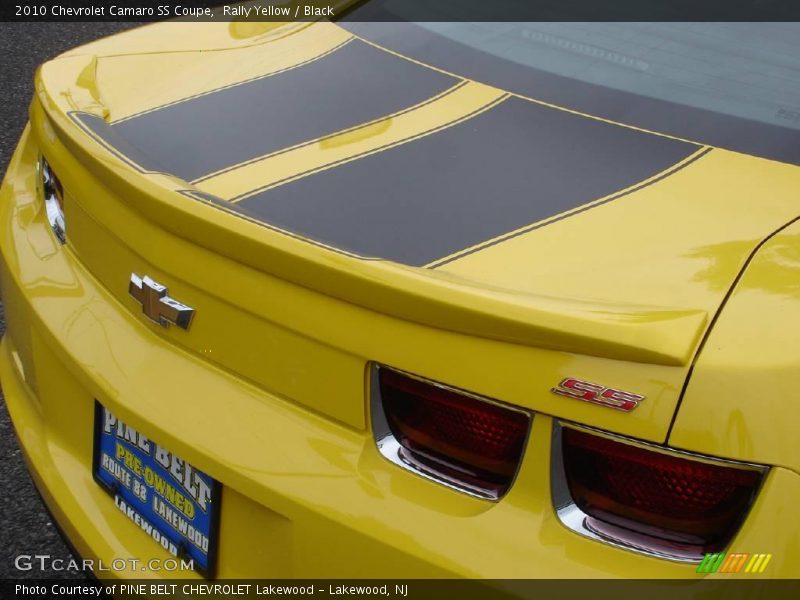 Rally Yellow / Black 2010 Chevrolet Camaro SS Coupe