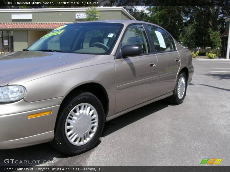 Sandrift Metallic / Neutral 2000 Chevrolet Malibu Sedan