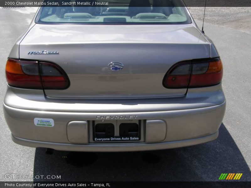 Sandrift Metallic / Neutral 2000 Chevrolet Malibu Sedan