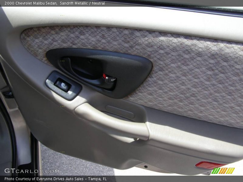 Sandrift Metallic / Neutral 2000 Chevrolet Malibu Sedan