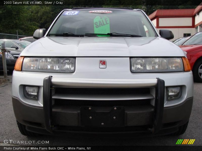 Silver / Gray 2003 Saturn VUE V6 AWD