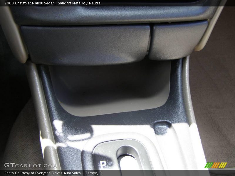 Sandrift Metallic / Neutral 2000 Chevrolet Malibu Sedan