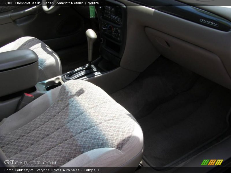 Sandrift Metallic / Neutral 2000 Chevrolet Malibu Sedan