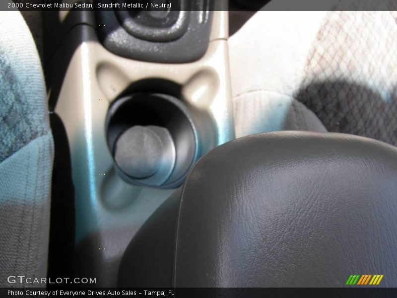 Sandrift Metallic / Neutral 2000 Chevrolet Malibu Sedan