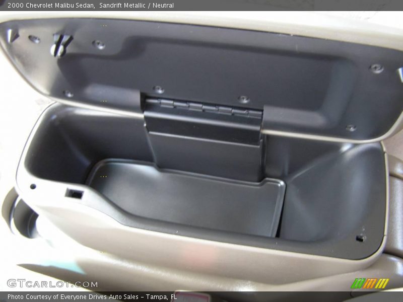 Sandrift Metallic / Neutral 2000 Chevrolet Malibu Sedan