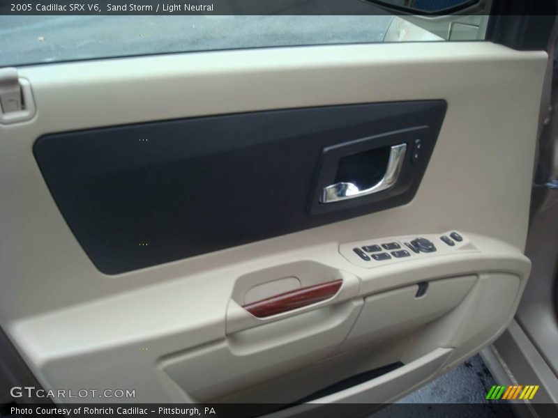 Sand Storm / Light Neutral 2005 Cadillac SRX V6