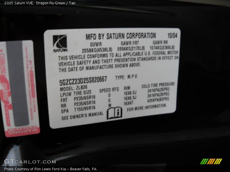 Dragon Fly Green / Tan 2005 Saturn VUE