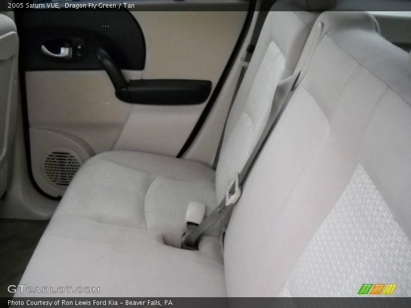 Dragon Fly Green / Tan 2005 Saturn VUE
