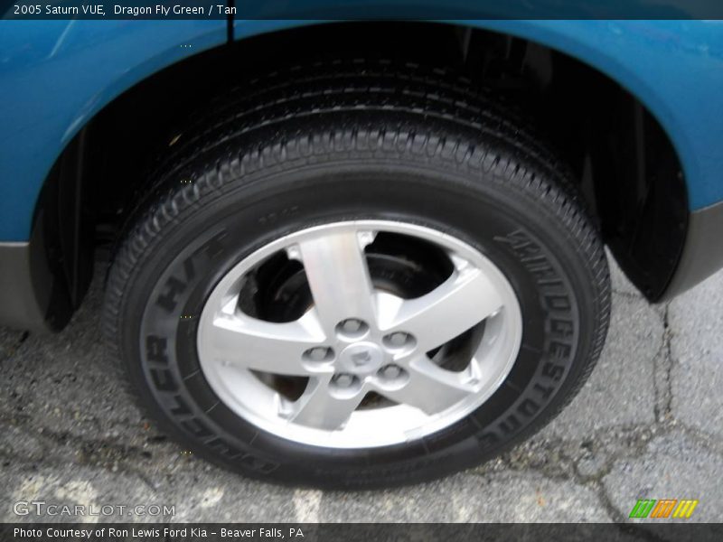 Dragon Fly Green / Tan 2005 Saturn VUE