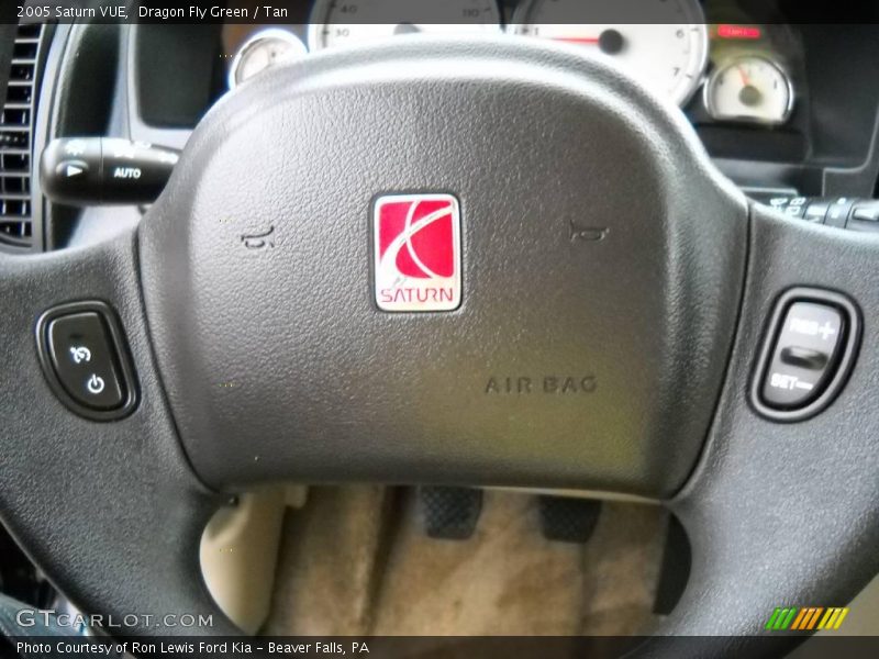 Dragon Fly Green / Tan 2005 Saturn VUE