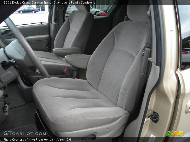 Champagne Pearl / Sandstone 2001 Dodge Grand Caravan Sport