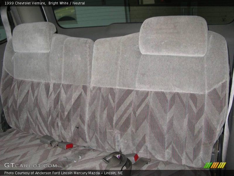 Bright White / Neutral 1999 Chevrolet Venture
