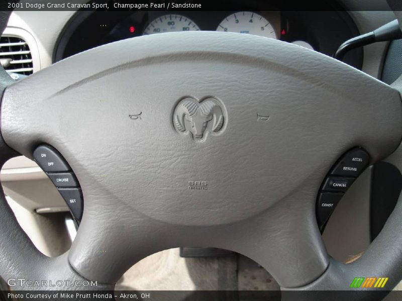 Champagne Pearl / Sandstone 2001 Dodge Grand Caravan Sport