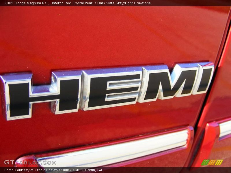Inferno Red Crystal Pearl / Dark Slate Gray/Light Graystone 2005 Dodge Magnum R/T