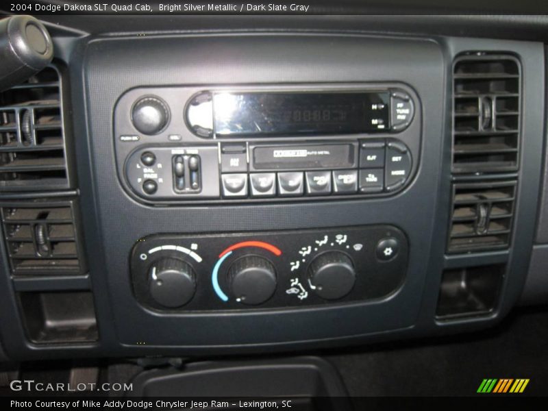 Bright Silver Metallic / Dark Slate Gray 2004 Dodge Dakota SLT Quad Cab
