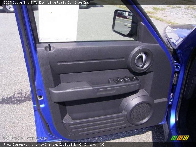 Electric Blue Pearl / Dark Slate Gray 2007 Dodge Nitro SXT