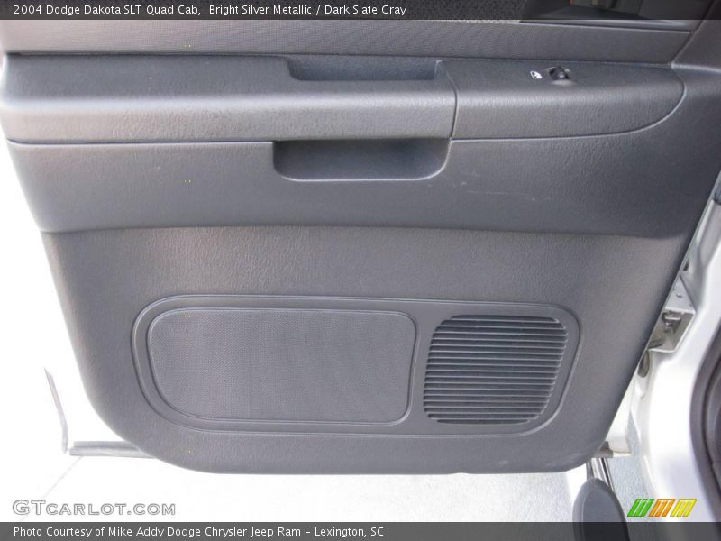 Bright Silver Metallic / Dark Slate Gray 2004 Dodge Dakota SLT Quad Cab