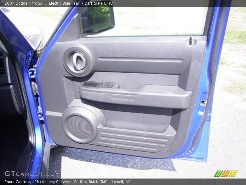 Electric Blue Pearl / Dark Slate Gray 2007 Dodge Nitro SXT