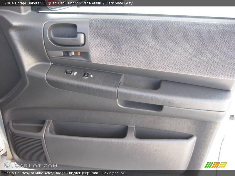 Bright Silver Metallic / Dark Slate Gray 2004 Dodge Dakota SLT Quad Cab