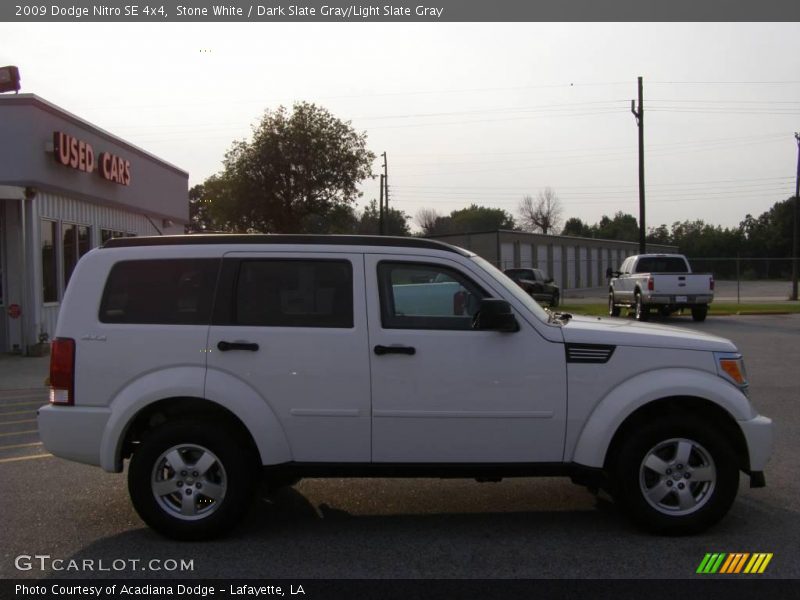 Stone White / Dark Slate Gray/Light Slate Gray 2009 Dodge Nitro SE 4x4