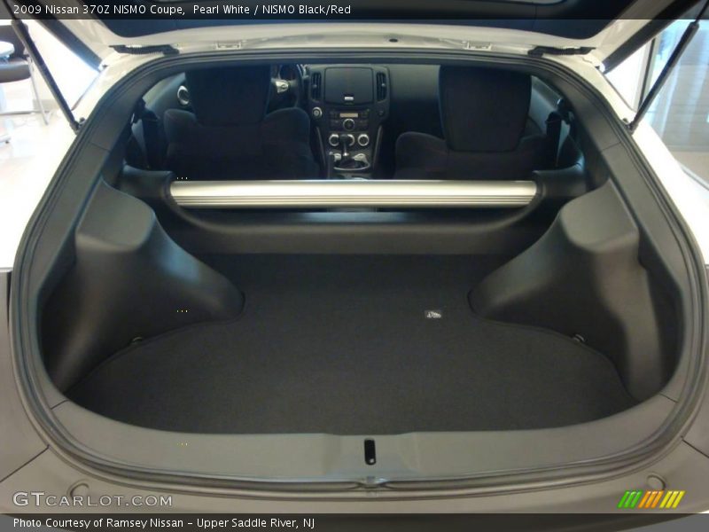 Pearl White / NISMO Black/Red 2009 Nissan 370Z NISMO Coupe