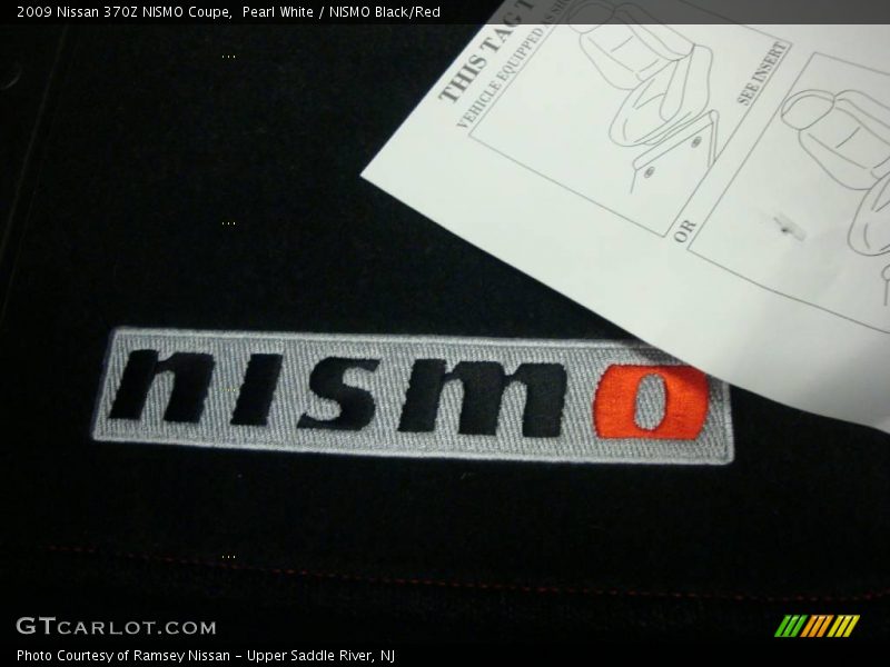 Pearl White / NISMO Black/Red 2009 Nissan 370Z NISMO Coupe