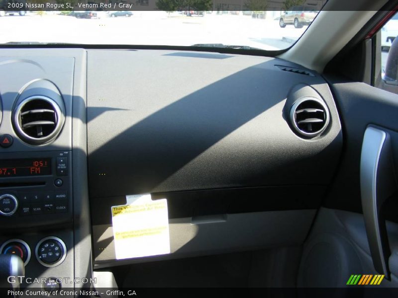 Venom Red / Gray 2009 Nissan Rogue SL
