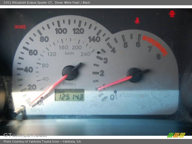 Dover White Pearl / Black 2001 Mitsubishi Eclipse Spyder GT