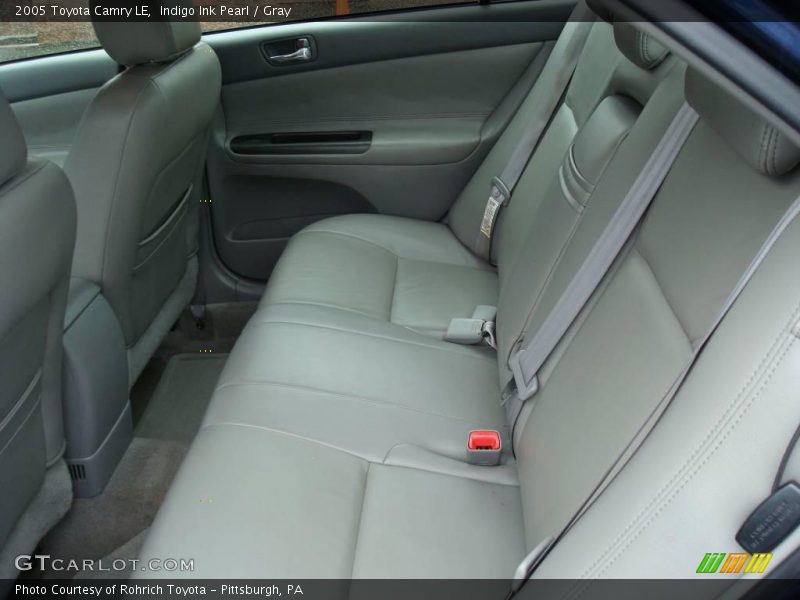 Indigo Ink Pearl / Gray 2005 Toyota Camry LE