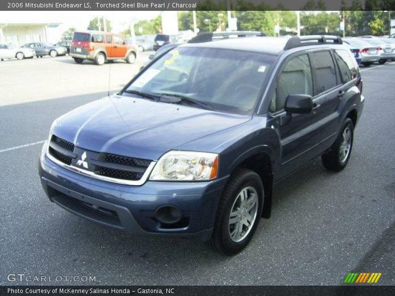 Torched Steel Blue Pearl / Charcoal 2006 Mitsubishi Endeavor LS
