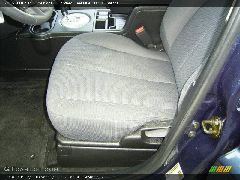 Torched Steel Blue Pearl / Charcoal 2006 Mitsubishi Endeavor LS