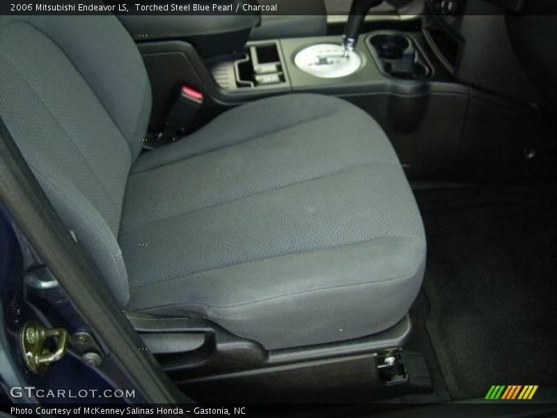 Torched Steel Blue Pearl / Charcoal 2006 Mitsubishi Endeavor LS