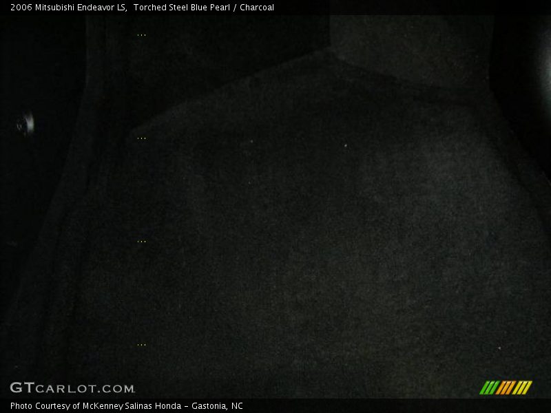 Torched Steel Blue Pearl / Charcoal 2006 Mitsubishi Endeavor LS