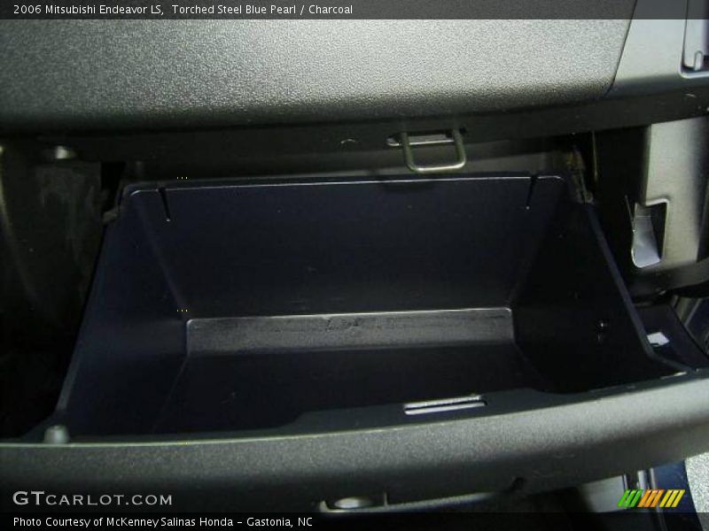 Torched Steel Blue Pearl / Charcoal 2006 Mitsubishi Endeavor LS