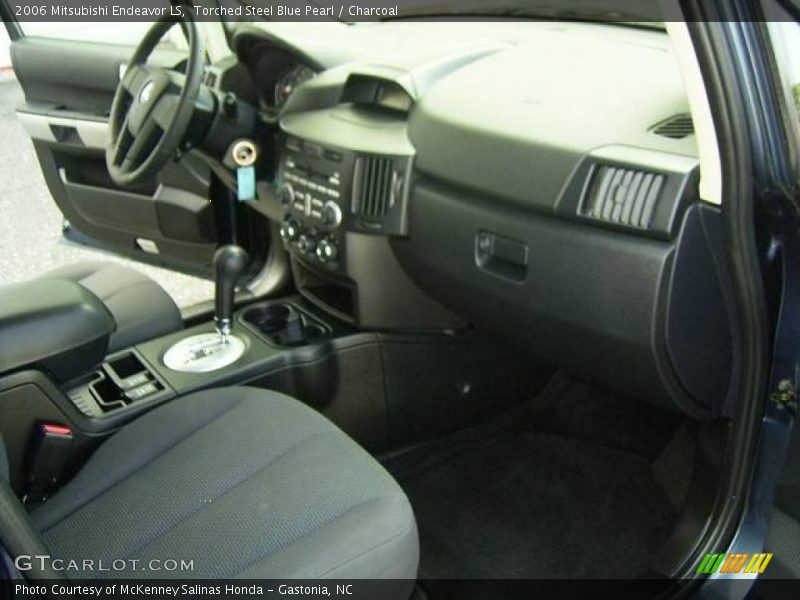 Torched Steel Blue Pearl / Charcoal 2006 Mitsubishi Endeavor LS