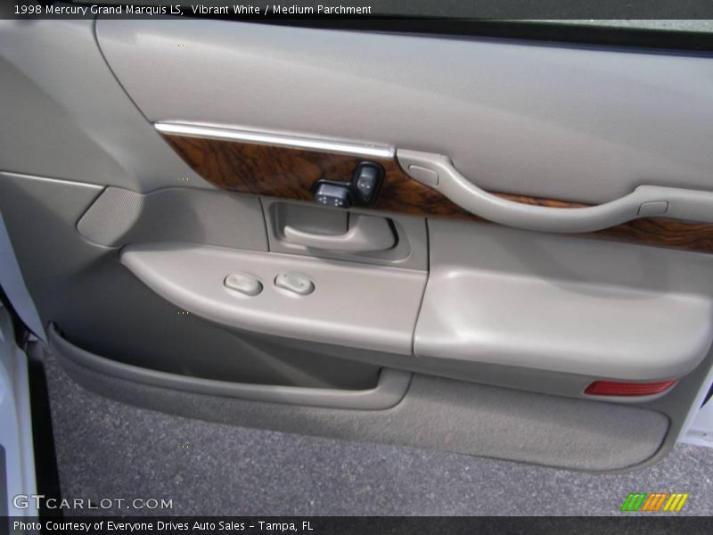 Vibrant White / Medium Parchment 1998 Mercury Grand Marquis LS