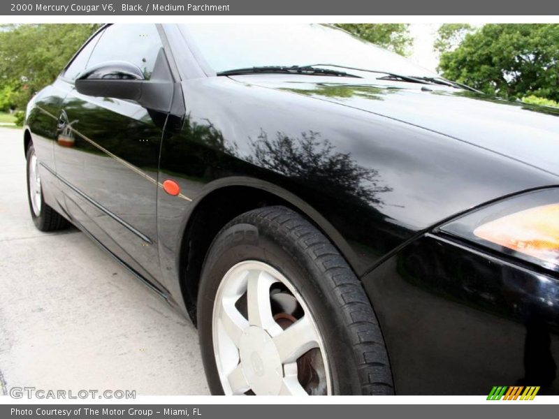 Black / Medium Parchment 2000 Mercury Cougar V6