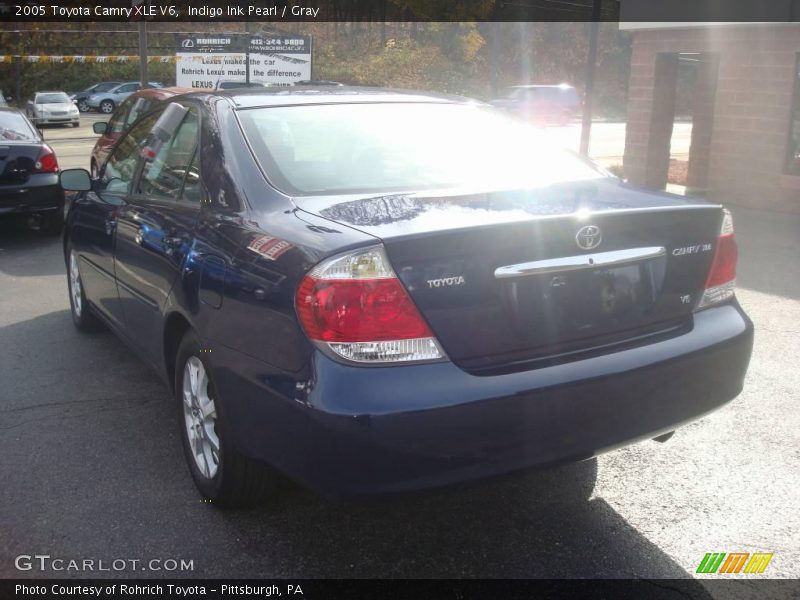 Indigo Ink Pearl / Gray 2005 Toyota Camry XLE V6