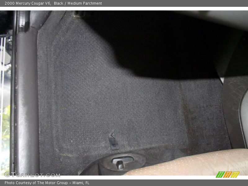 Black / Medium Parchment 2000 Mercury Cougar V6