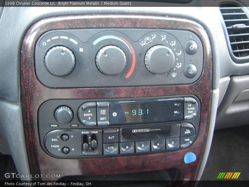 Bright Platinum Metallic / Medium Quartz 1998 Chrysler Concorde LX