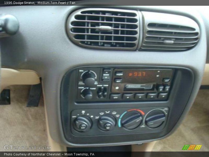 Medium Fern Pearl / Tan 1996 Dodge Stratus