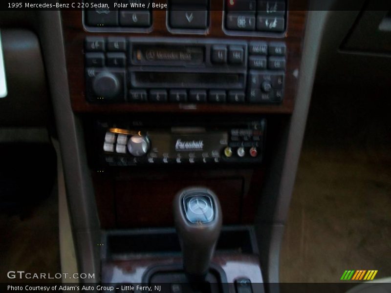 Polar White / Beige 1995 Mercedes-Benz C 220 Sedan
