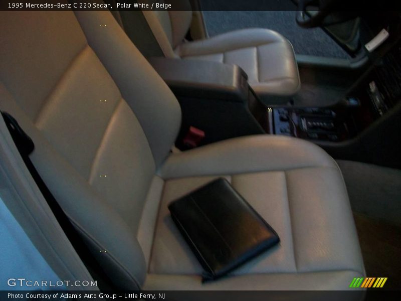 Polar White / Beige 1995 Mercedes-Benz C 220 Sedan