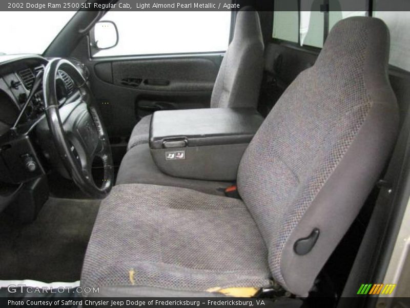 Light Almond Pearl Metallic / Agate 2002 Dodge Ram 2500 SLT Regular Cab
