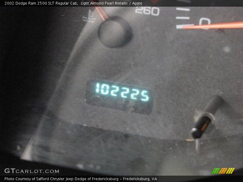 Light Almond Pearl Metallic / Agate 2002 Dodge Ram 2500 SLT Regular Cab