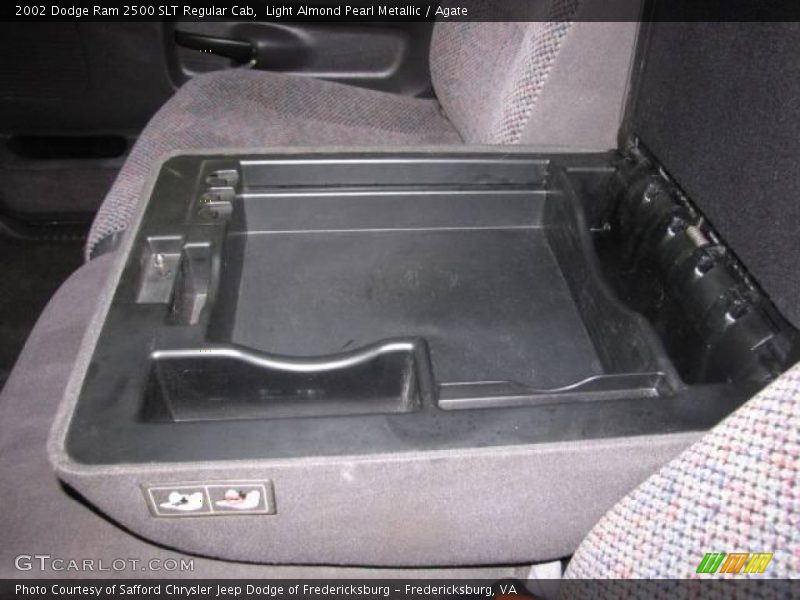 Light Almond Pearl Metallic / Agate 2002 Dodge Ram 2500 SLT Regular Cab