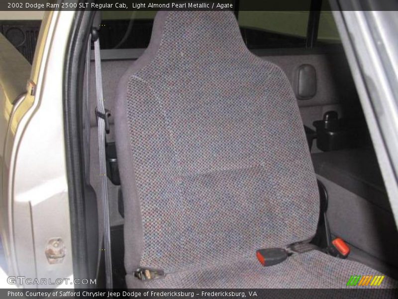 Light Almond Pearl Metallic / Agate 2002 Dodge Ram 2500 SLT Regular Cab